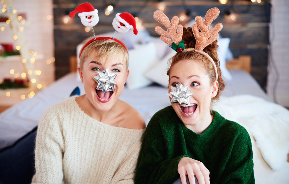 Mit spaßigen Weihnachtspräsenten alle zum Schmunzeln bringen