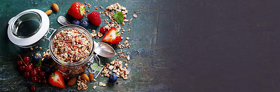 #Superfood
Köstliches, gesundes Essen zu geniessen, sich grossartig zu fühlen und blendend auszusehen - Darum geht es in diesem Themenspecial. Hier finden Sie alles was es für eine gesunde Ernährung braucht: **Kochbücher** mit gesunden und leckeren Rezepten, das revolutionäre Abnehmprogramm **Slim World** und **praktische Helfer für die Küche**.
Starten Sie noch heute in ein neues Leben, mit gesunder Ernährung und einem tollen Lebensgefühl.