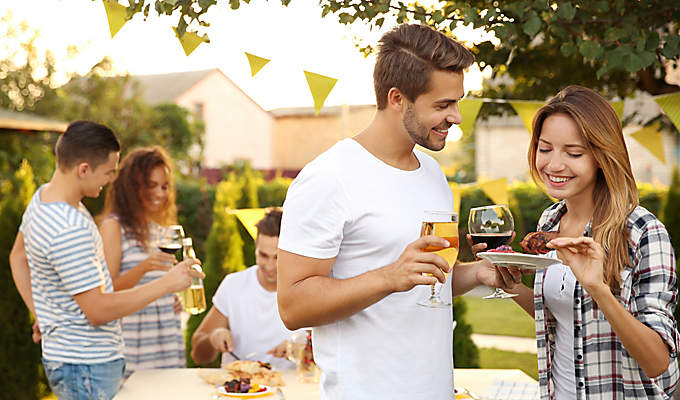 Bild Einstieg Gartenparty Bild Einstieg Gartenparty